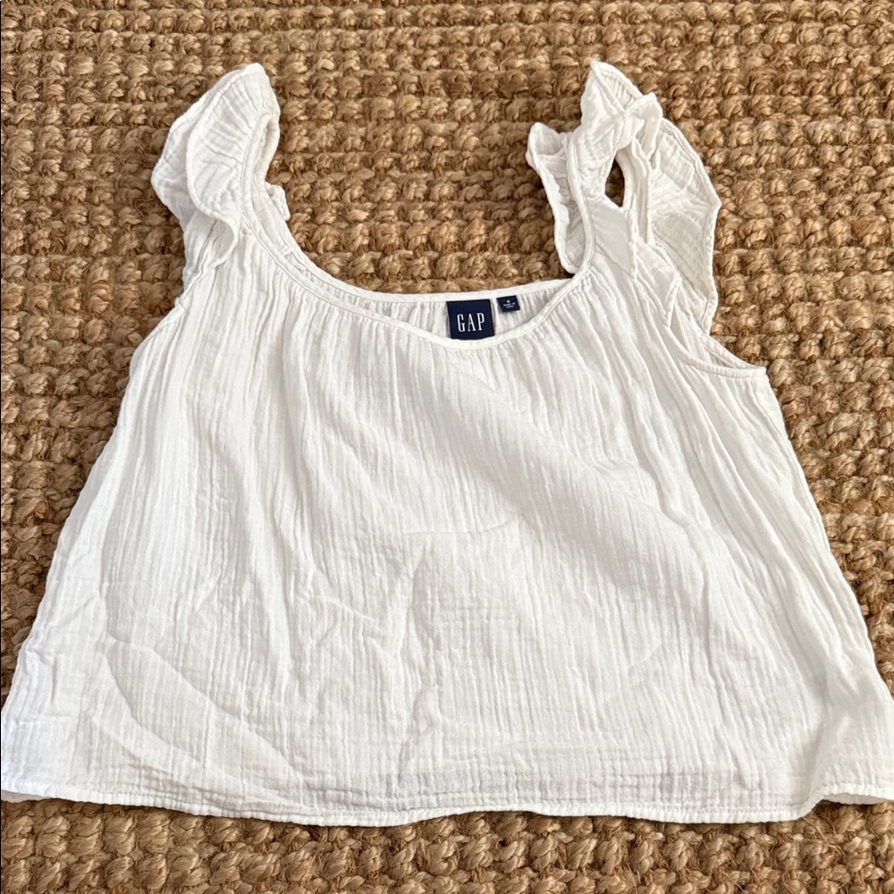GAP Women's Cream Ruffle Sleeve Top